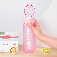 Nouvelle version mate 750ml tasses personnalisées logo couleur arôme odeur Smaken air parfumé bouteille d'eau avec dosettes aromatisées