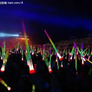 Bán buôn New đổi mới giá tốt Glow Sticks buổi hòa nhạc