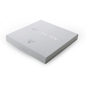 Caja de regalo magnética plegable gris reciclada ecológica Laminación mate en relieve con revestimiento UV para cajas de papel de regalos ecológicos - Product Image 4