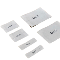 Étiquettes en tissu tissé écologiques découpées au laser avec logo personnalisé, en satin, coton, polyester, design rectangulaire, couleur et taille personnalisées pour vêtements