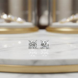 Boucles d'oreilles clous carrées classiques taille princesse 5 mm en alliage de zinc serties griffes Bijoux de mode unisexe - Product Image 2