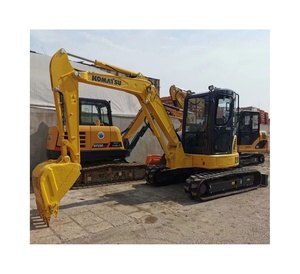 Petite pelle sur chenilles d'occasion en excellent état 5.5 tonnes Komatsu PC55MR du Japon à vendre - Product Image 1