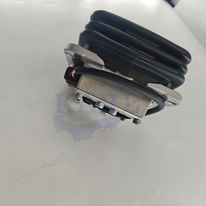 Valvola a pedale idraulica KARL 247-5275 2475275 per escavatore, valvola pilot di traslazione per modelli 365C 374D 385C - Product Image 2