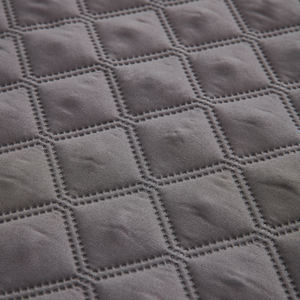 Couvre-matelas en mousse à mémoire de forme en microfibre King-Size Protecteur imperméable matelassé à ultrasons pour usage domestique Taille unique - Product Image 6