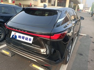 <span class=keywords><strong>Lexus</strong></span> RX350h 2023 2WD Premium SUV Híbrido Usado con Techo Panorámico y Puerta Trasera Eléctrica Euro VI - Product Image 3