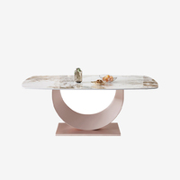 Table à manger moderne de luxe en pierre frittée carrée, 6-8 places, plateau effet marbre blanc brillant, durable, multifonctionnelle, design unique et courbé