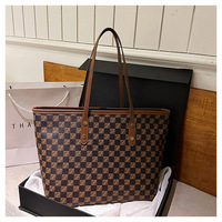 Bolso Tote de Gran Capacidad, Material PU de Alta Calidad, Cierre de Cremallera, Estilo Casual, con Asa de Mano y Correa para Hombro, Nuevo 2026