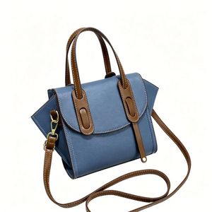 Casual Large Capacity New Style Textured Simple Pendant Autumn Korean Style Stylish Two Straps Zipper Tote <b>Bag</b> - Product Image 4