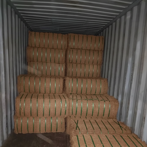 Nouvel arrivage Vente en gros de fibre de coco Déchets de noix de coco de qualité supérieure Industrie de la noix de coco Naturellement biodégradable Biologique - Product Image 1