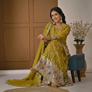 Ensemble Salwar Kameez pour femmes, jaune moderne, brodé, avec robe à paillettes et perles, et châle, tenue traditionnelle pour fêtes et cérémonies - Product Image 1