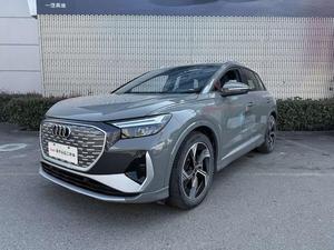 Audi Q4 <span class=keywords><strong>E</strong></span>-tron 40 SUV Elettrico Usato 2024, Versione Premium <span class=keywords><strong>a</strong></span> Lunga Autonomia, Pronto per l'Esportazione, Grigio su Nero - Product Image 2
