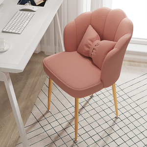 Factory Price <b>Pink</b> Velvet Shell Chair with Gold Legs Contemporary Nail Chair & Makeup <b>stool</b> Salon Furniture for Living Room - Product Image 2
