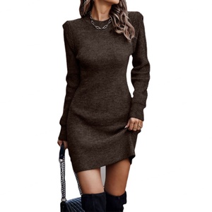 Robe pull mini en maille unie à col rond et manches longues, ajustée à la taille, sexy, pour femme, vente en gros personnalisée - Product Image 3