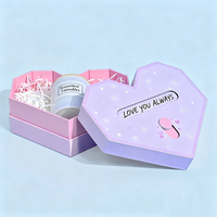 Caja de Regalo Magnética Portátil Vacía, Rígida, con Forma de Corazón Oriental, de Materiales Reciclados, con Laminación Brillante Navideña de Chocolate