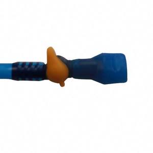 ÉCHANTILLON GRATUIT Sac à dos d'hydratation pour la douche avec réservoir d'eau - Réservoir d'eau de 2 l - Réservoirs d'eau portables - Product Image 6