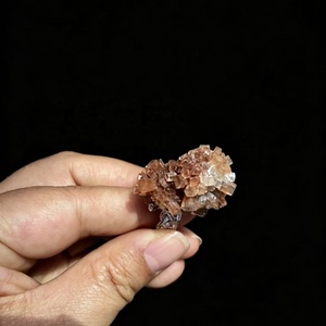 Bague en grappe d'aragonite naturelle, bijou artisanal en cristal brut irrégulier - Product Image 2