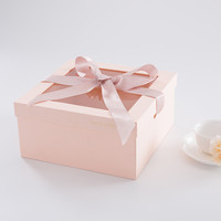 Boîte cadeau carrée artisanale créative avec fenêtre transparente en PVC, emballage en papier biodégradable pour cosmétiques et cadeaux de mariage