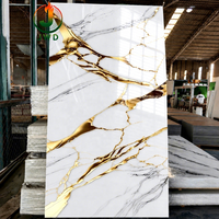 Panneaux muraux en PVC/feuille de marbre artificiel multi-styles, imitation marbre, revêtement protecteur UV, panneaux de revêtement mural