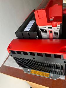 MDX61B0450-503-4-00 Frequenz umrichter 3-Phasen-Motorsteuerung Hochleistungs-Drei phasen - Product Image 3