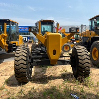 Niveleuse à roues robuste de 17 tonnes avec moteur Cummins, haute efficacité, rayon de braquage court, engin de construction routière