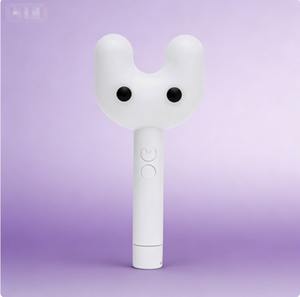 Light Stick Oficial de NewJeans, Conejitos LED para Conciertos de K-pop, Control Inalámbrico Oficial de ADOR Entertainment, Versión 2023 - Product Image 5