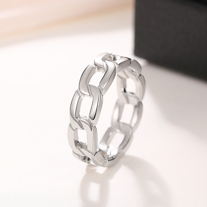 Q813 white gold