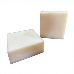 Savon pour les mains à la noix de coco naturelle, savons nettoyants hydratants faits à la main pour les soins quotidiens de la peau et tous types de peau - Product Image 1