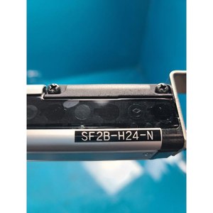 SUNX SF2-NH32P-PN Usado como pieza de repuesto para equipos semiconductores antiguos - Product Image 5