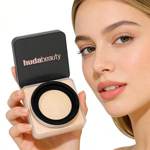 <span class=keywords><strong>Polvo</strong></span> Fijador de Maquillaje <span class=keywords><strong>HUDA</strong></span> Oil-Control de Cobertura Total con Acabado Natural, <span class=keywords><strong>Polvo</strong></span> Compacto de Belleza con Acabado Refrescante - Product Image 3