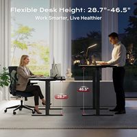 Bureau debout électrique moderne à hauteur réglable avec prises de courant et port USB-C, 47x24 pouces, 4 préréglages, structure stable en acier.