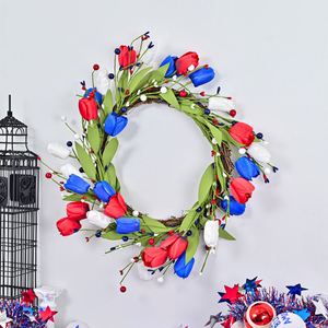 Guirlande florale patriotique rouge, blanc et bleu pour la 4ème de juillet, décoration de porte d'entrée, tulipes artificielles, décoration murale pour le Memorial Day - Product Image 4