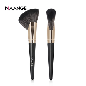 MAANGE Marque privée Outils de maquillage <span class=keywords><strong>Pinceau</strong></span> pour le visage Bande de faucille à biseau unique <span class=keywords><strong>Blush</strong></span> Highlighting Contour Brush Set de pinceaux de maquillage - Product Image 1