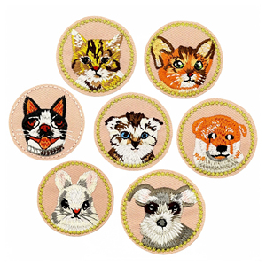 Parches Termoadhesivos con Bordado de Animales Redondos, Lindos, de Perros y Gatos - Product Image 1