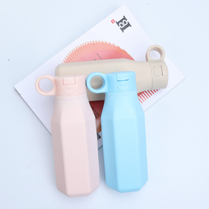 Botella de Agua Deportiva Portátil a Prueba de Fugas para Gimnasio, Jarra de 12 oz, Libre de BPA, Botella de Agua de Silicona para Niños con Asa para la Escuela - Product Image 1