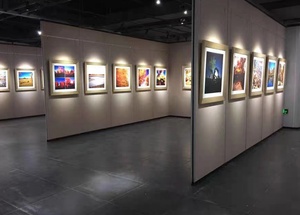 Hiện đại âm thanh không gian airwall Bảng điều chỉnh chia có thể điều chỉnh trượt gấp cửa ra vào cho văn phòng biệt thự trường đa năng phòng phân vùng - Product Image 5