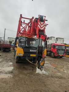 Grúa sobre Camión SAN Usada de 50t, Modelos STC2200, STC800E5, STC550T5, STC250H, con Motor, Caja de Cambios, Bomba Hidráulica, Rodamientos, Altura de Elevación de 50m - Product Image 3