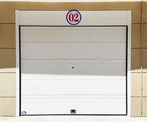 <span class=keywords><strong>Porte</strong></span> <span class=keywords><strong>de</strong></span> <span class=keywords><strong>garage</strong></span> <span class=keywords><strong>sectionnelle</strong></span> isolée en mousse d'acier légère BEST, facile à utiliser, commande <span class=keywords><strong>manuelle</strong></span> en cas <span class=keywords><strong>de</strong></span> panne <span class=keywords><strong>de</strong></span> courant, garantie 1 an - Product Image 1