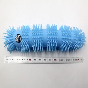 12Inch TPR Mềm <span class=keywords><strong>Led</strong></span> Nhấp Nháy Worm Puffer Bóng Mềm Lông Bóng Đồ Chơi Worm Spiky Căng Thẳng Puffer Bóng - Product Image 6