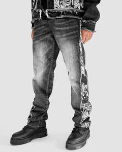 ג'ינס מתרחב בגזרה גבוהה, מעוצב בסגנון רחוב Y2K, בצבע שחור שטוף, עם עיצוב פנינים וז'קארד, עשוי כותנה דנים איכותית לגברים. - Product Image 4