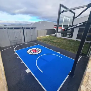 وحدات بلاط أرضية رياضية المنقولة في الهواء الطلق كرة السلة الريشة المطاط أرضيات لعب حصيرة الأرضيات بلاط للبيع