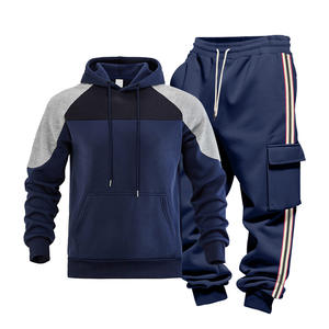 RUIQUWIN Vente en gros Nouveaux survêtements pour hommes Grande taille Décontracté Printemps Essentiels de sport Sweat à capuche et pantalon de survêtement rayé Ensemble deux pièces - Product Image 3