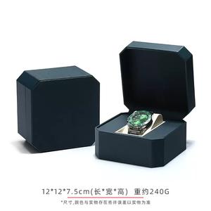 Boîte à montres personnalisée haut de gamme en PU avec couvercle rabattable, emballage de rangement en carton pour montres, taille <span class=keywords><strong>sur</strong></span> <span class=keywords><strong>mesure</strong></span> - Product Image 4