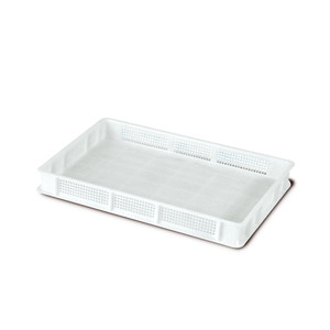Caja de servicio perforada apilable 60 × 40 × 13 h cm, sin tapa Giganplast - Product Image 1