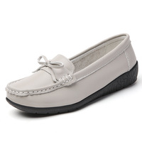 A266 Chaussures d'infirmière décontractées plates, style printemps-automne, nouvelle collection, tailles 35-44, chaussures mocassins, chaussures pour maman, vente chaude usine, haute qualité