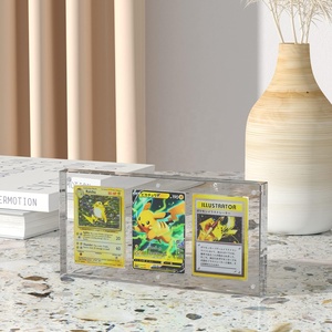 Trong suốt <span class=keywords><strong>Acrylic</strong></span> thẻ hiển thị đứng 35pt TCG ba thẻ khung cho phòng khách phòng ngủ văn phòng bóng chày thể thao Thẻ lưu trữ - Product Image 6