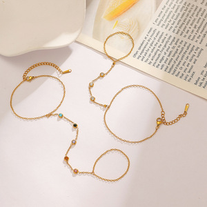 Pulsera de cadena de moda de aleación de zinc chapada en oro con diamantes para mujer estilo europeo YB3 - Product Image 1