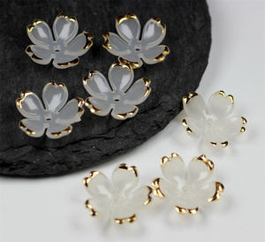 Cuentas de Acrílico con Forma de Flor de Cerezo de 19 mm, 5 Pétalos, Cuentas Pequeñas con Degradado de Color, Cuentas Florales para Accesorios de Trenzas para el Cabello, Venta al por Mayor - Product Image 4