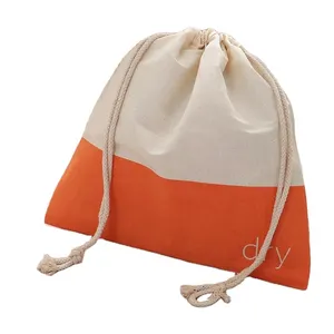 Tuval hediye çantası takı kılıfı İpli pamuklu ayakkabı Logo baskı ile özel makyaj ambalaj yılbaşı toz plaj çantası toptan