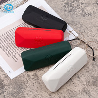 Boîte à lunettes de luxe avec logo personnalisé Boîte de rangement pour lunettes optiques Boîte d'emballage pour petites lunettes de soleil en cuir PU