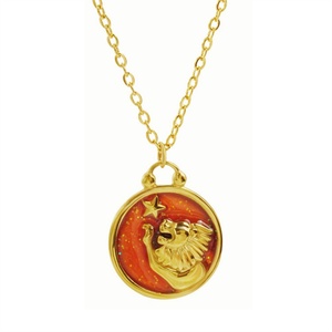 Collares de Moda Personalizados con Colgante Redondo de Acero Inoxidable Chapado en Oro con Esmalte del Signo Zodiacal para Mujer - Product Image 5